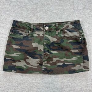Forever 21 Camo Mini Skirt - Green, Brown, Black